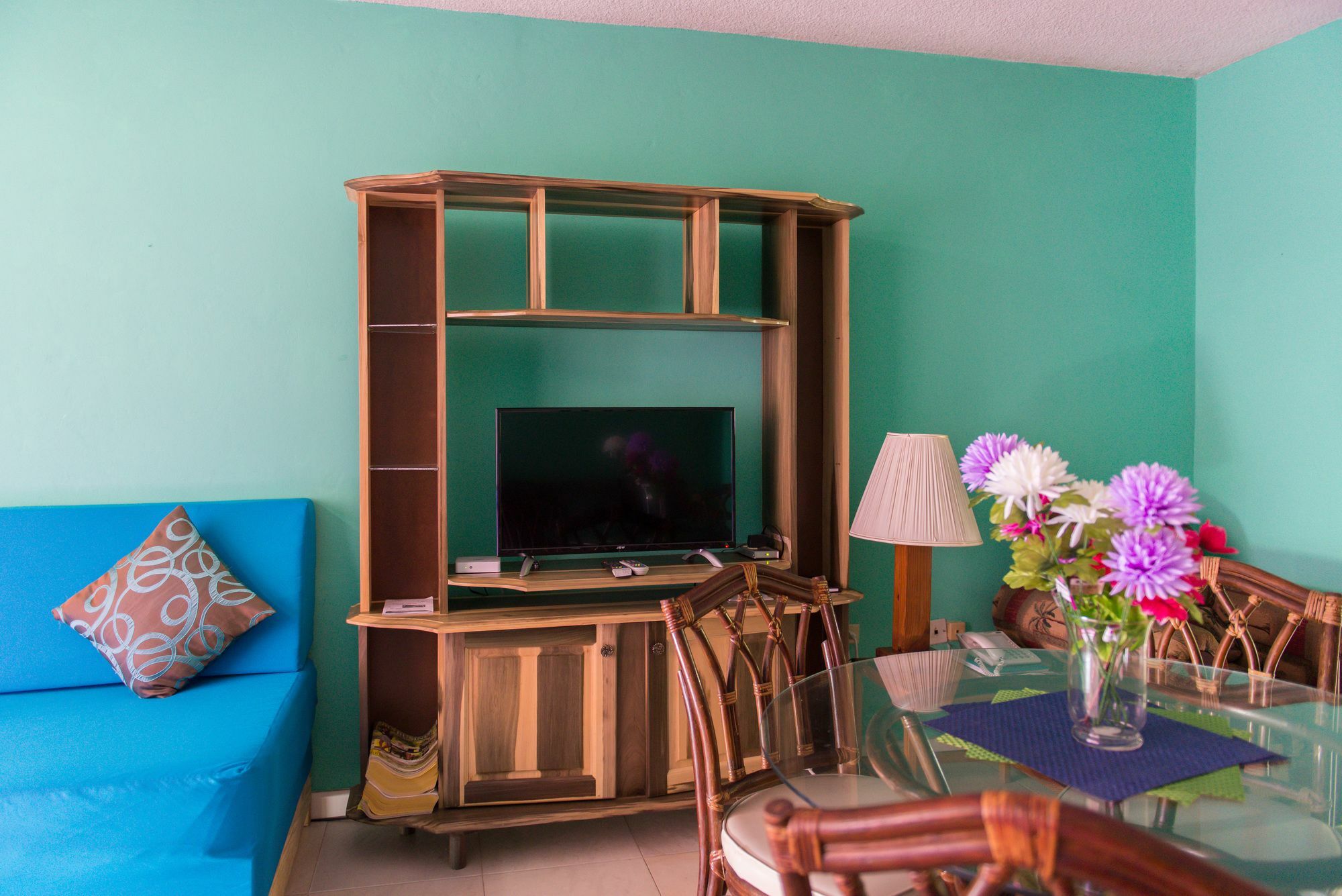 Montego Bay Club Apartments ภายนอก รูปภาพ