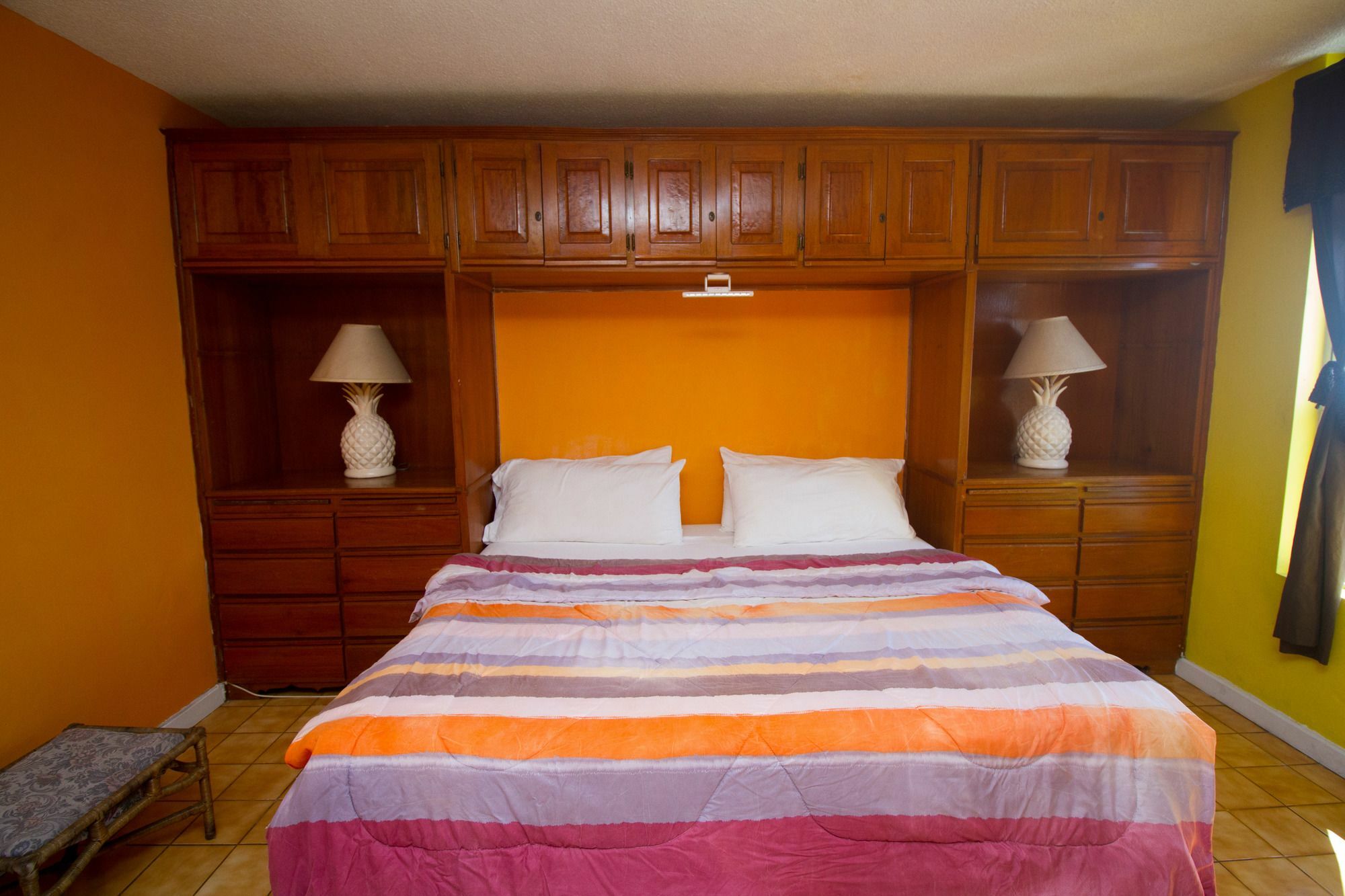 Montego Bay Club Apartments ภายนอก รูปภาพ