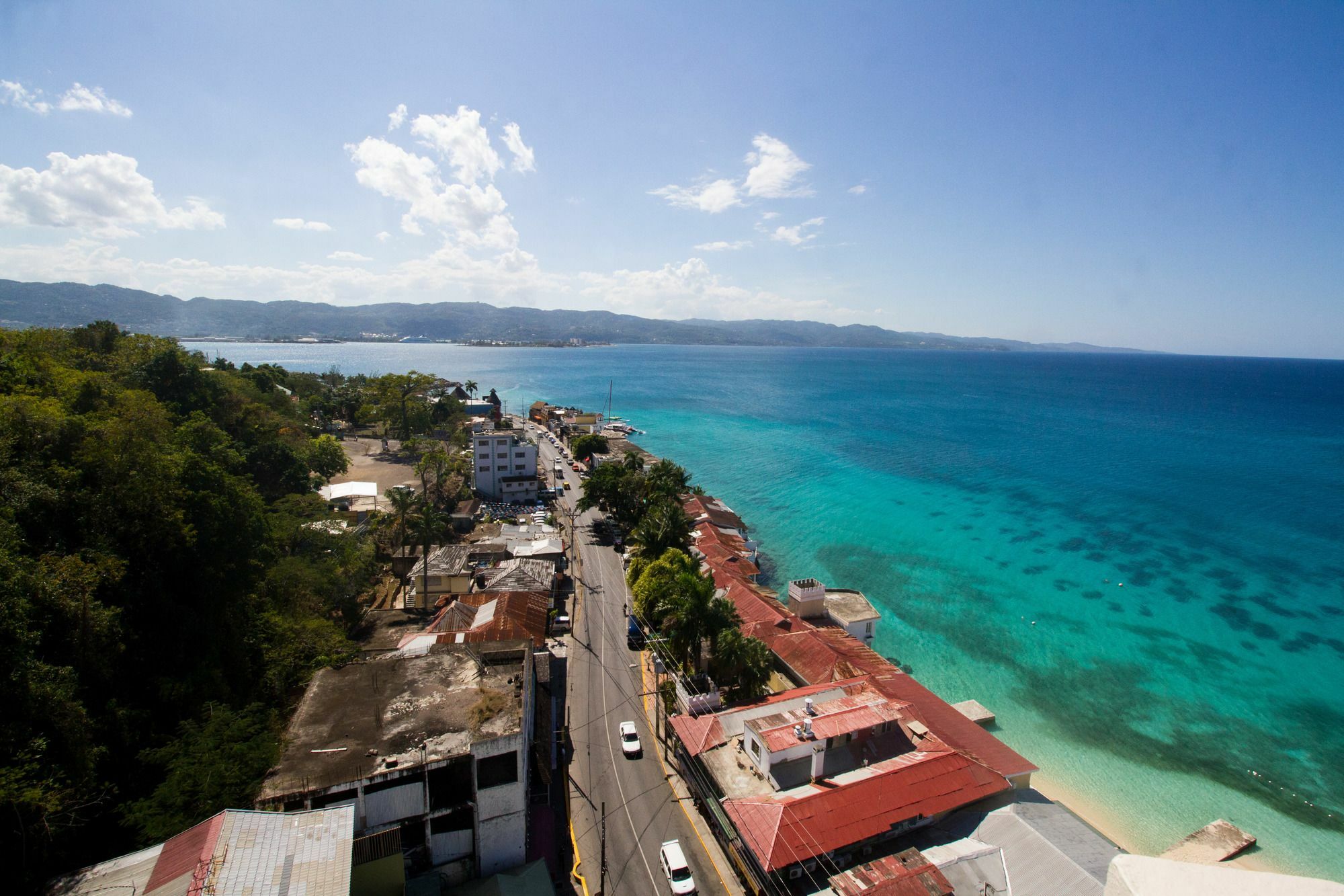 Montego Bay Club Apartments ภายนอก รูปภาพ